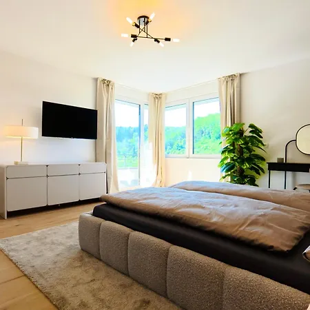 Apartment Summit&Circuit *